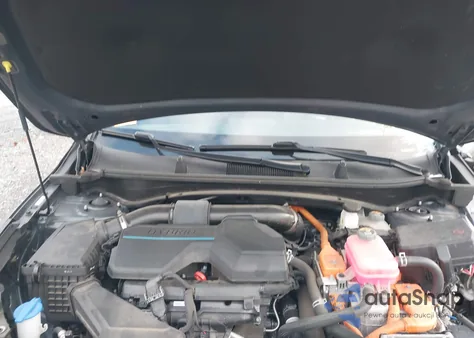 2023 Kia Sportage Hybrid Ex z USA, uszkodzony, nr VIN KNDPVCAG4P7067778